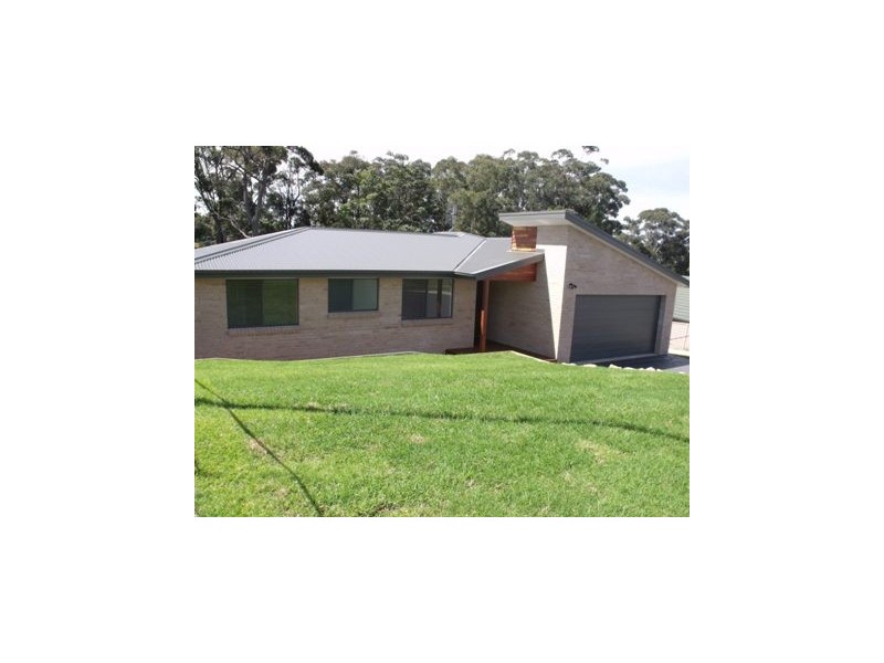 30 Royal Mantle Drive, Ulladulla NSW 2539