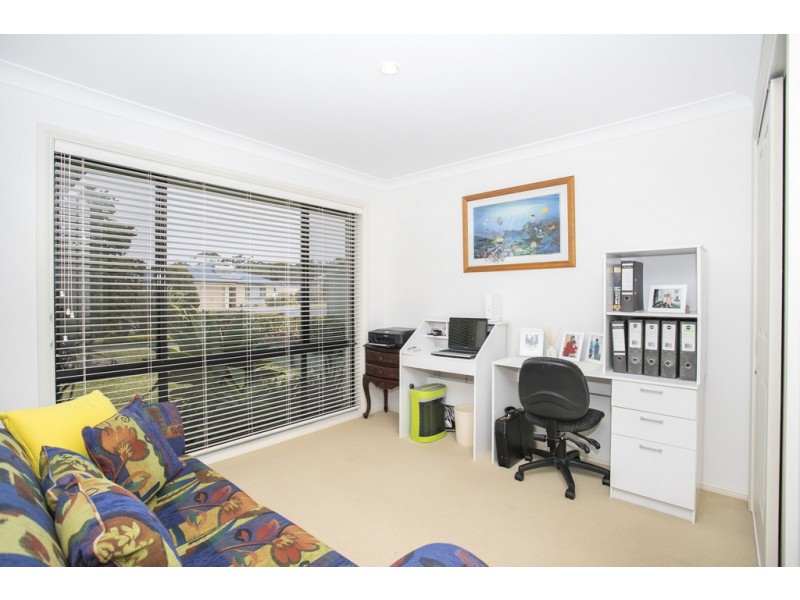 27 Walpole Avenue, Ulladulla NSW 2539