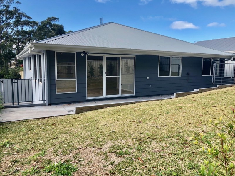 Villa 2 / 2 Red Gum Drive, Ulladulla NSW 2539