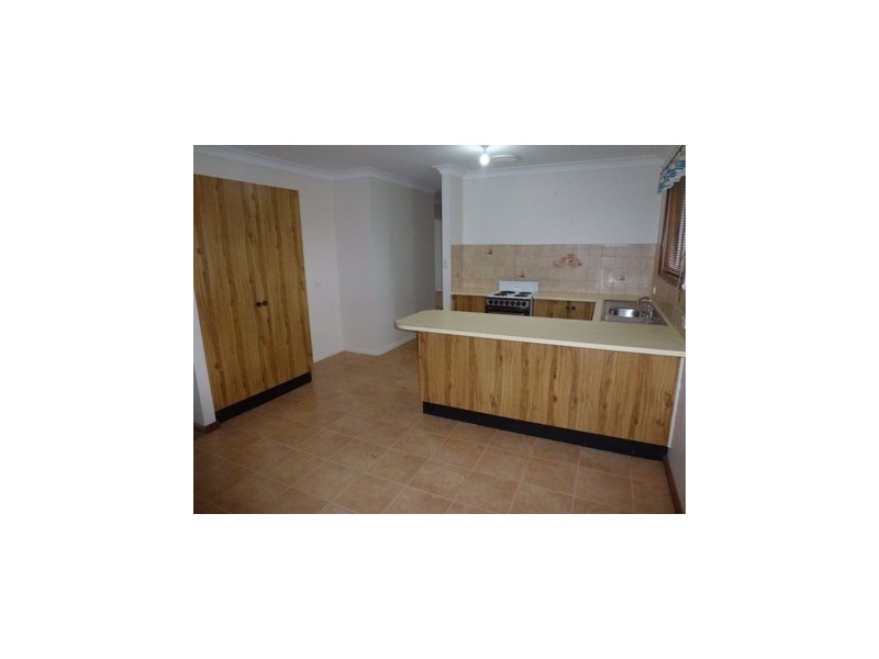 42 Leigh Crescent, Ulladulla NSW 2539