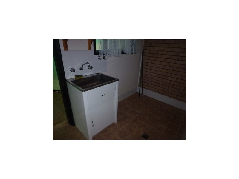 42 Leigh Crescent, Ulladulla NSW 2539