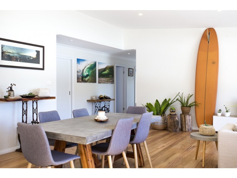 5 Scorpio Grove, Narrawallee NSW 2539