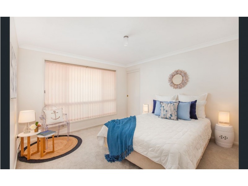 17 Carroll Ave, Mollymook NSW 2539