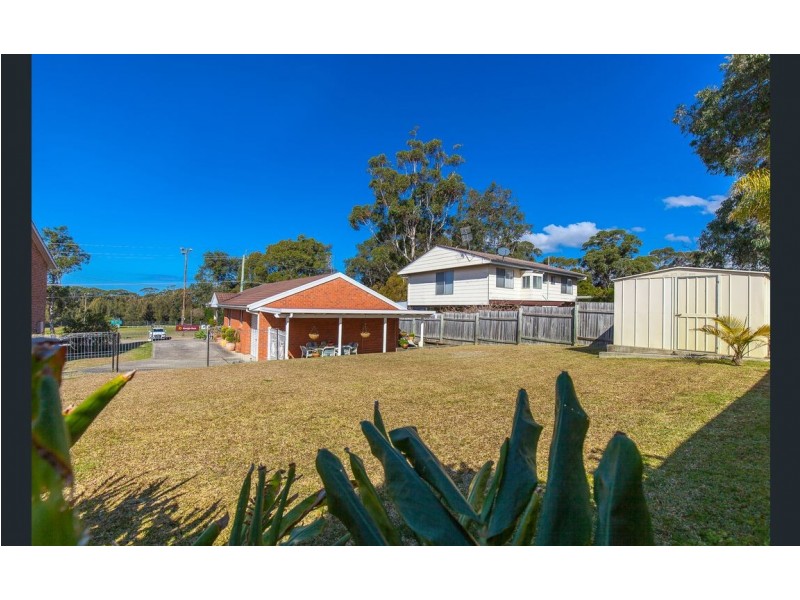 17 Carroll Ave, Mollymook NSW 2539