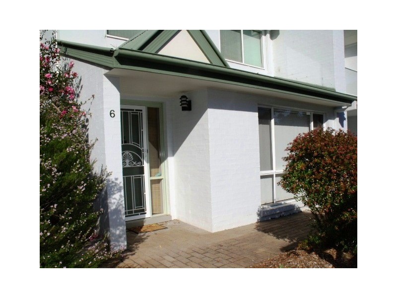 6/13-15 Augusta Place, Mollymook NSW 2539