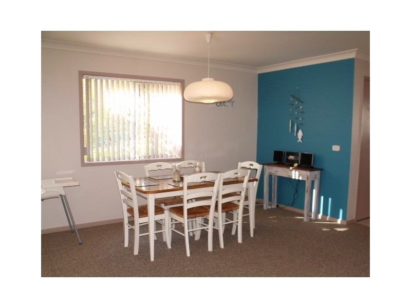 6/13-15 Augusta Place, Mollymook NSW 2539