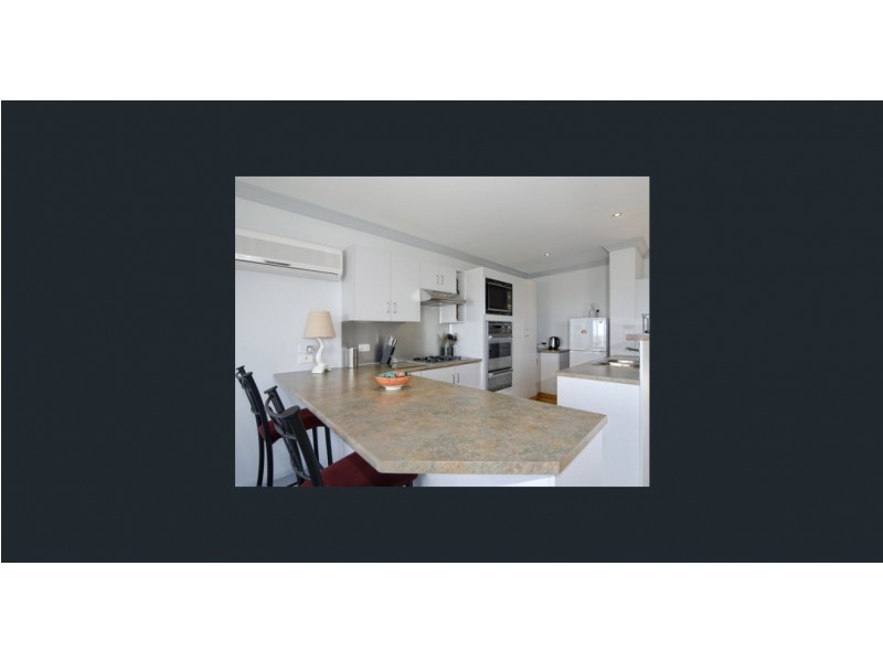 11 Canberra Crescent, Burrill Lake NSW 2539