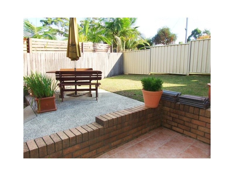 24 Torquay Drive, Lake Tabourie NSW 2539
