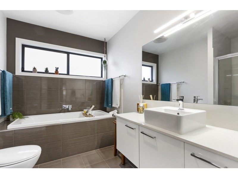 14 Everett Court, Mollymook Beach NSW 2539