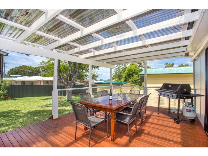 76 Lockhart Avenue, Mollymook NSW 2539