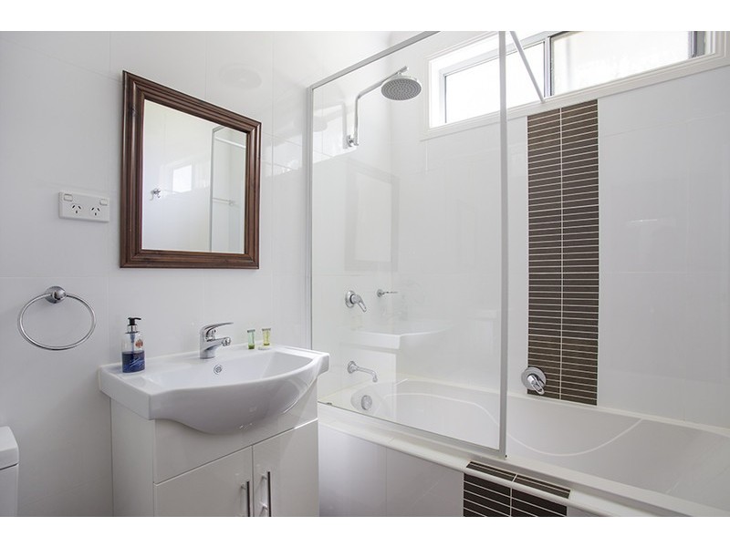 76 Lockhart Avenue, Mollymook NSW 2539