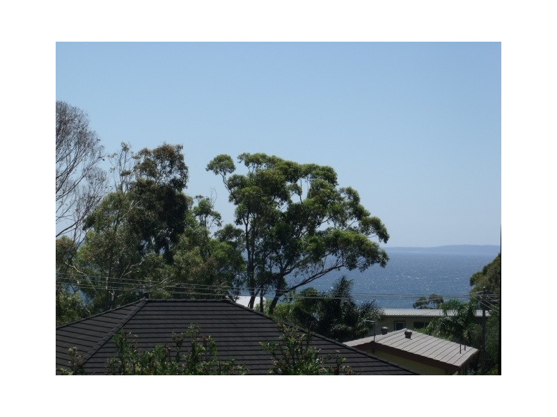 13 Manning Avenue, Narrawallee NSW 2539