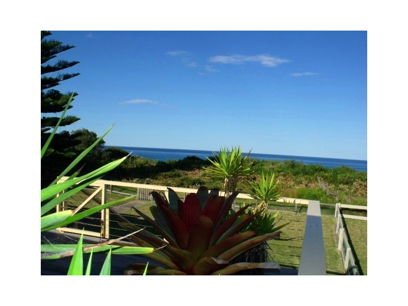88 Mitchell Parade, Mollymook NSW 2539