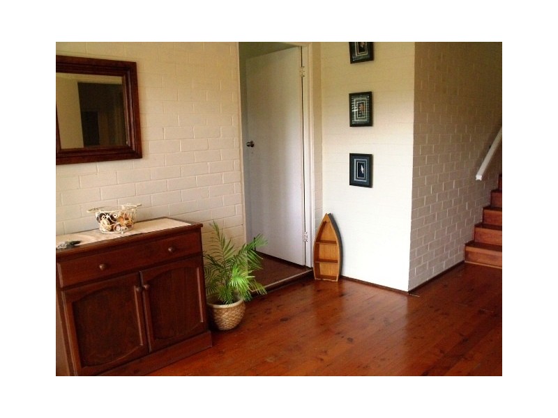 11 Clissold Street, Mollymook NSW 2539
