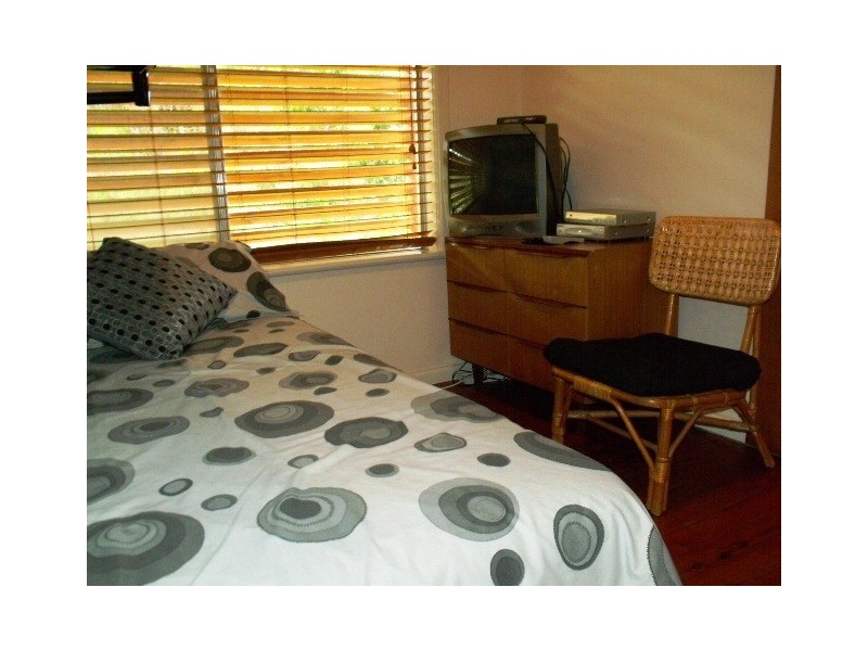 11 Clissold Street, Mollymook NSW 2539