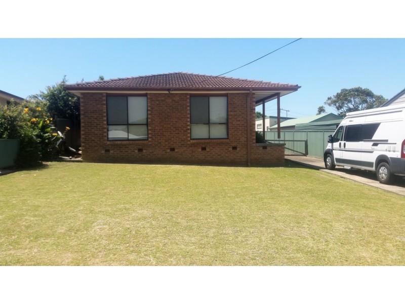 8 South Pacific Crescent, Ulladulla NSW 2539