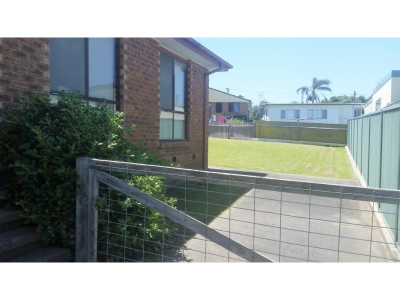 8 South Pacific Crescent, Ulladulla NSW 2539