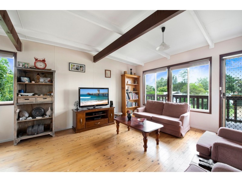 45 Rackham Cres, Burrill Lake NSW 2539