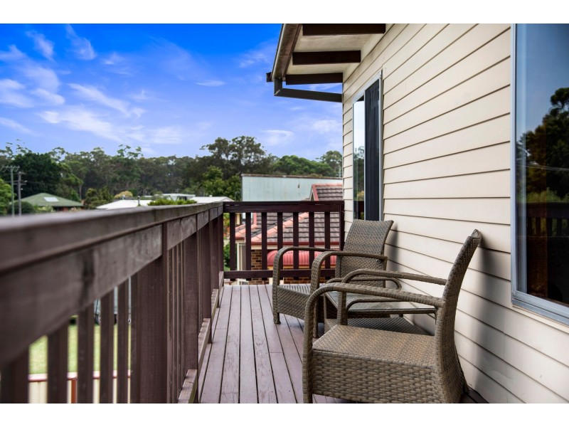 45 Rackham Cres, Burrill Lake NSW 2539