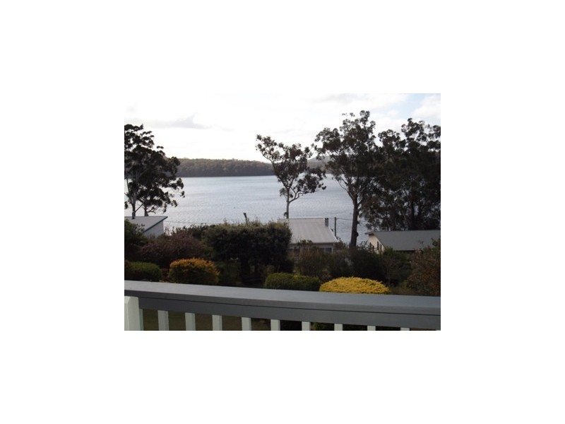 17 Evans Street, Lake Conjola NSW 2539