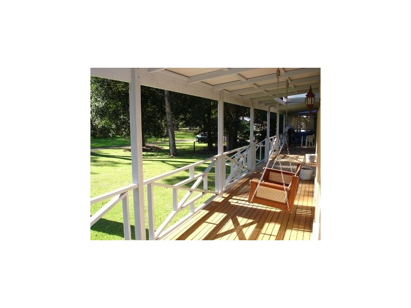 5 Parkland Drive, Kings Point NSW 2539