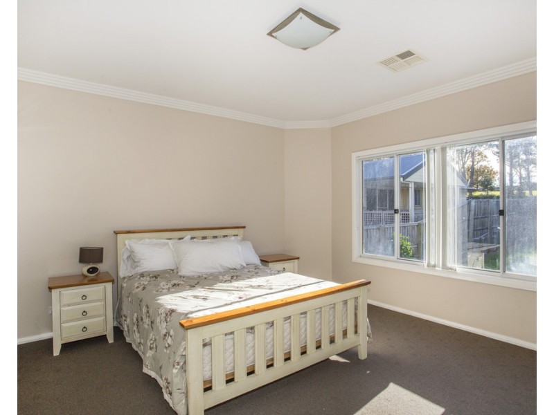 22B Wuru Dr, Burrill Lake NSW 2539