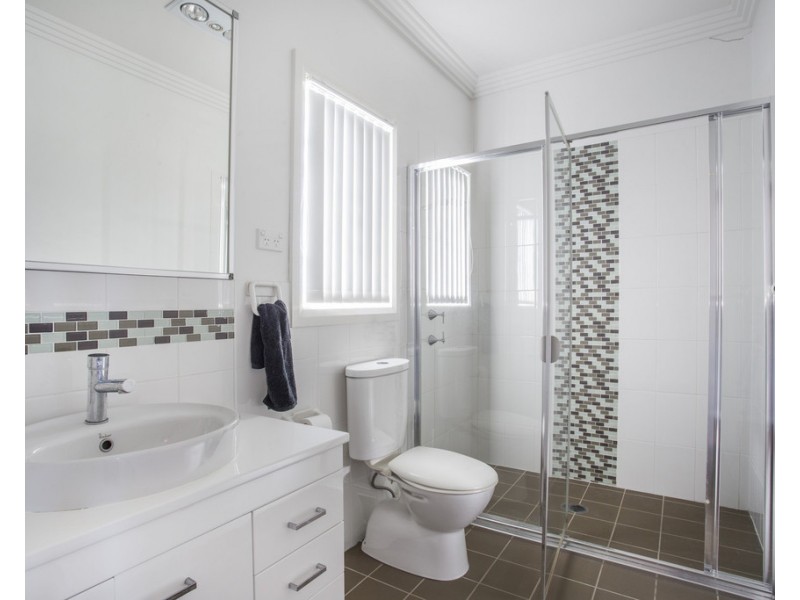 22B Wuru Dr, Burrill Lake NSW 2539