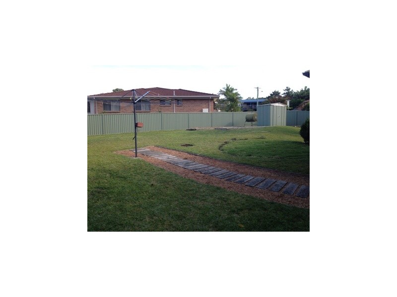 2 Simmons Drive, Ulladulla NSW 2539