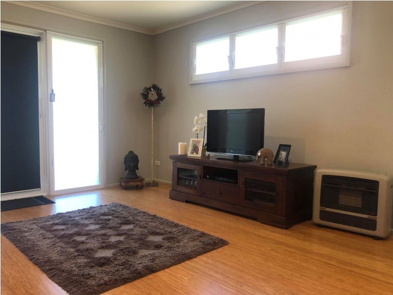 3 Bangalow Street, Narrawallee NSW 2539