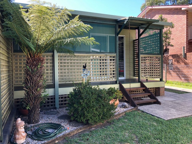 3 Bangalow Street, Narrawallee NSW 2539