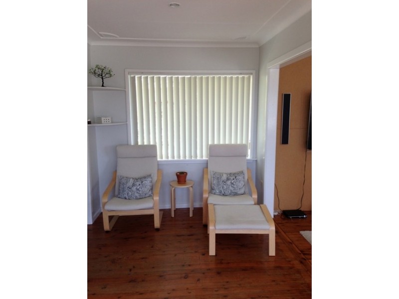 24 Donlan Road, Mollymook NSW 2539