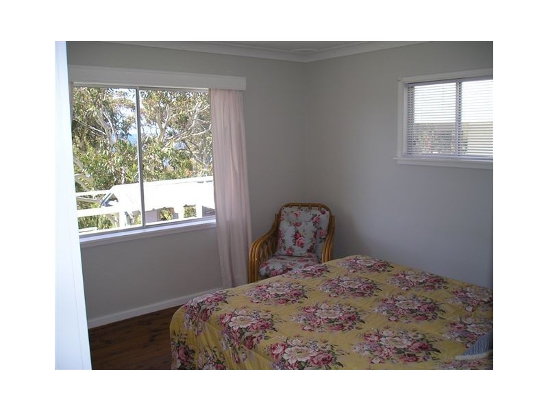 24 Donlan Road, Mollymook NSW 2539