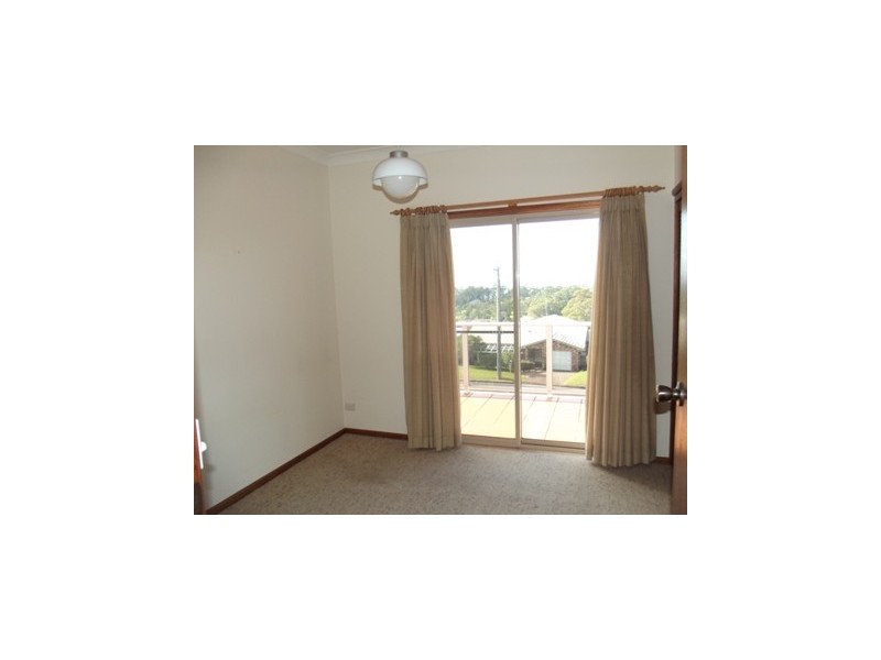 27 Pengana Crescent, Mollymook NSW 2539