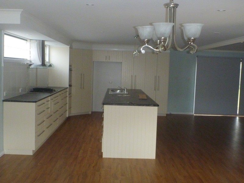 154 Lake Entrance Road, Lake Conjola NSW 2539