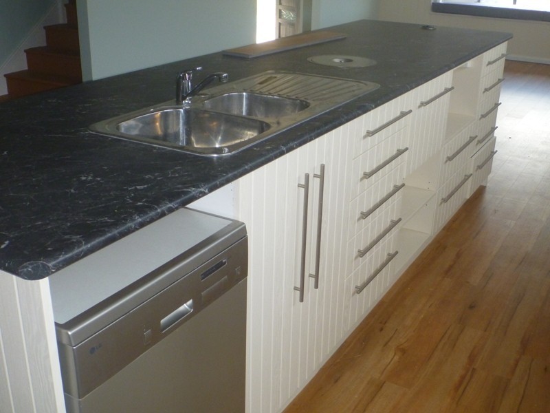 154 Lake Entrance Road, Lake Conjola NSW 2539