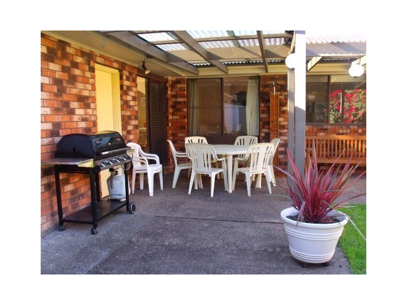 1 Taurus Spur, Narrawallee NSW 2539