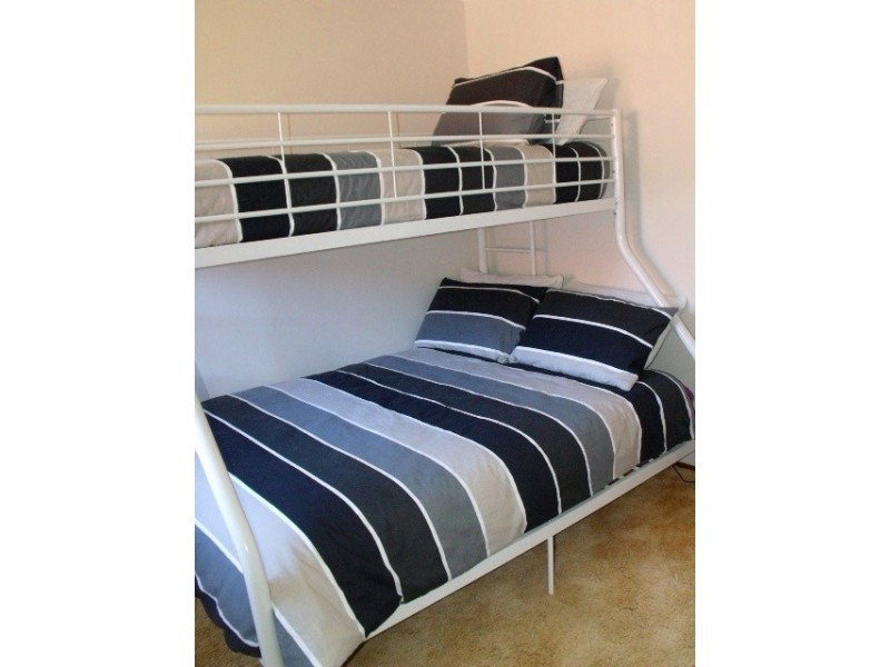 1 Taurus Spur, Narrawallee NSW 2539