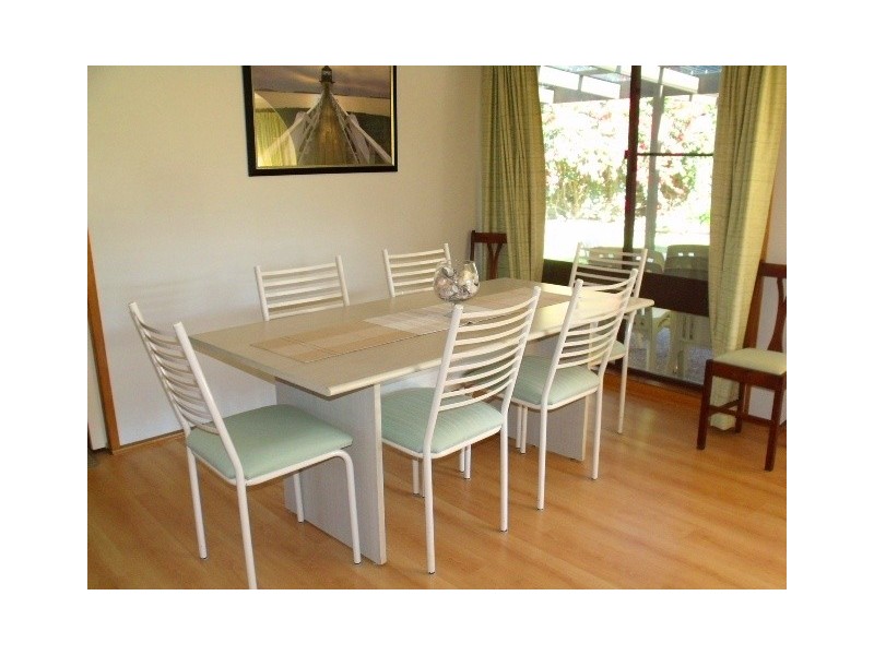 1 Taurus Spur, Narrawallee NSW 2539