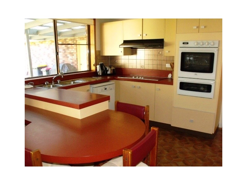 1 Taurus Spur, Narrawallee NSW 2539