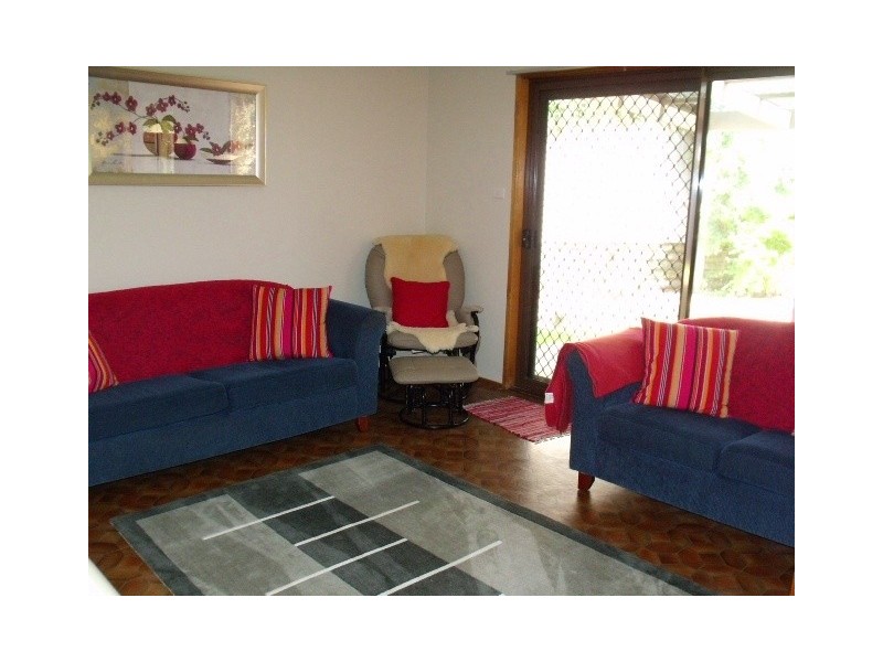 1 Taurus Spur, Narrawallee NSW 2539