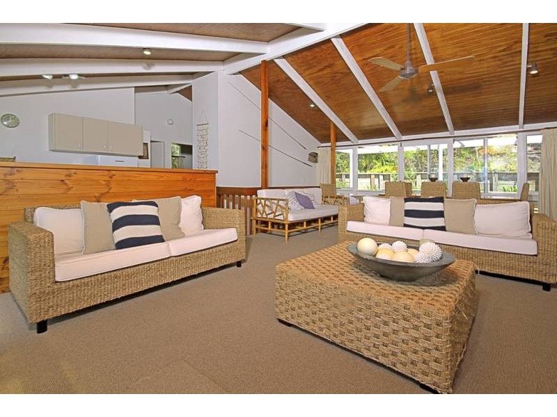 11  Surfers Ave, Narrawallee NSW 2539