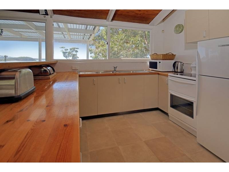 11  Surfers Ave, Narrawallee NSW 2539
