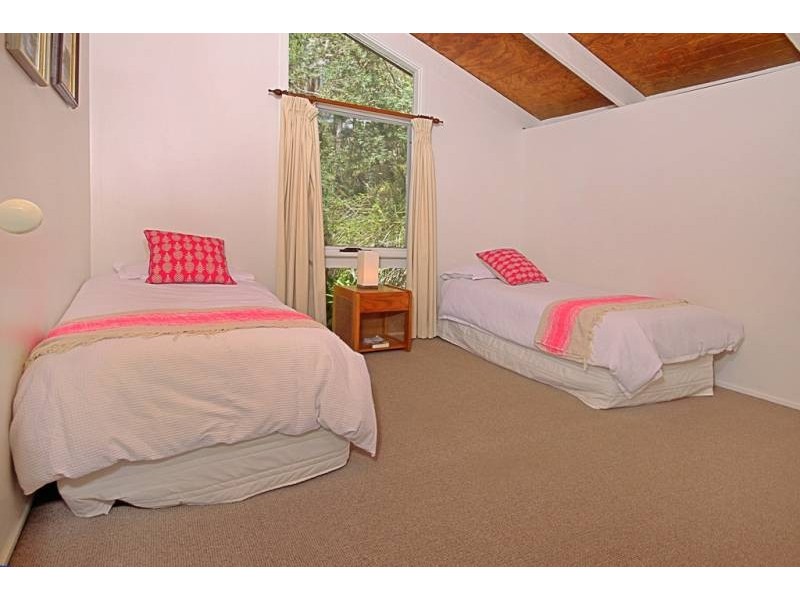 11  Surfers Ave, Narrawallee NSW 2539