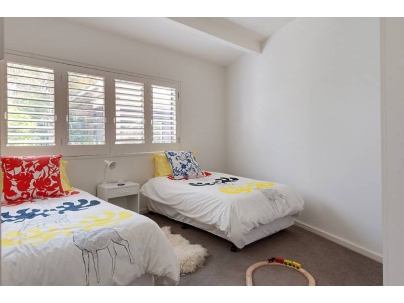 31 Riversdale Rd, Mollymook Beach NSW 2539