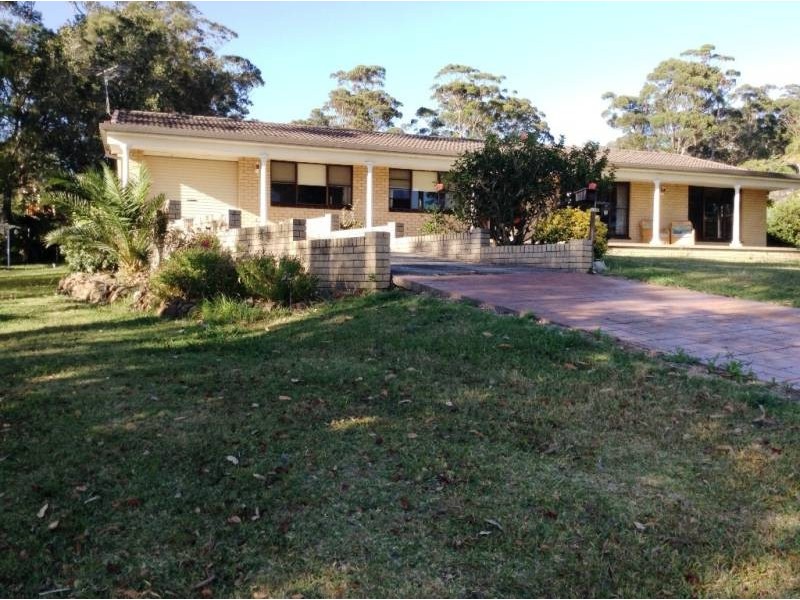 25 Davies, Mollymook Beach NSW 2539