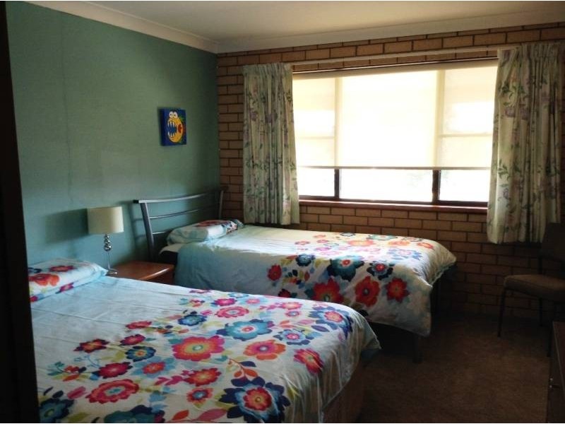 25 Davies, Mollymook Beach NSW 2539