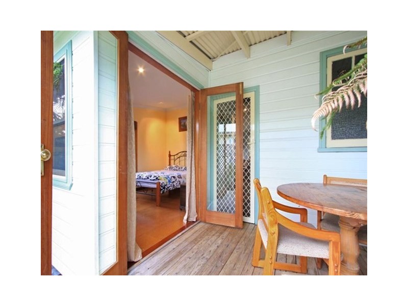 45 Carroll Ave Lakeview, Lake Conjola NSW 2539