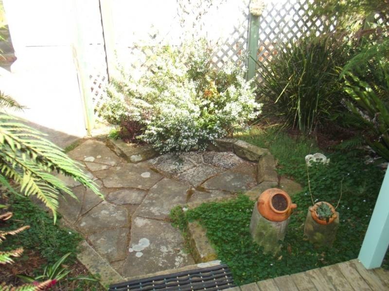 45 Carroll Ave Lakeview, Lake Conjola NSW 2539