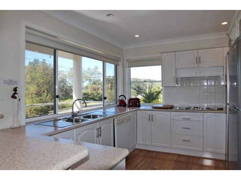 29 Matron Porter Dr, Narrawallee NSW 2539