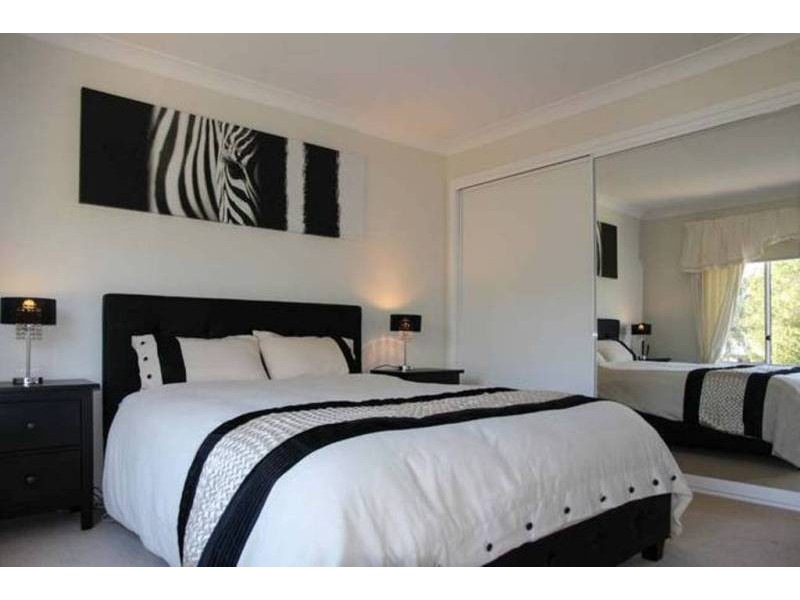 29 Matron Porter Dr, Narrawallee NSW 2539